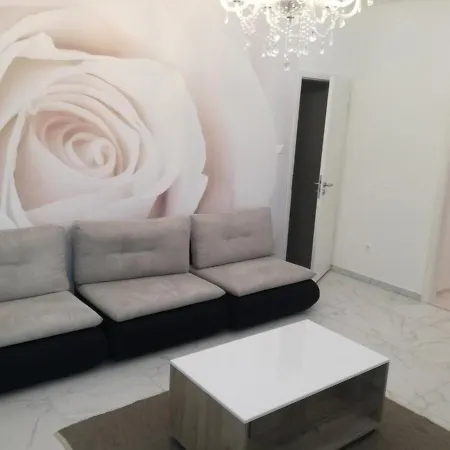 Synagogue Gozsdu Private Apartment Budapest