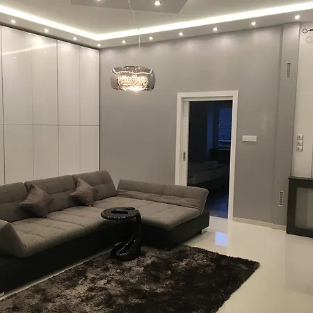 Apartament Synagogue Gozsdu Private